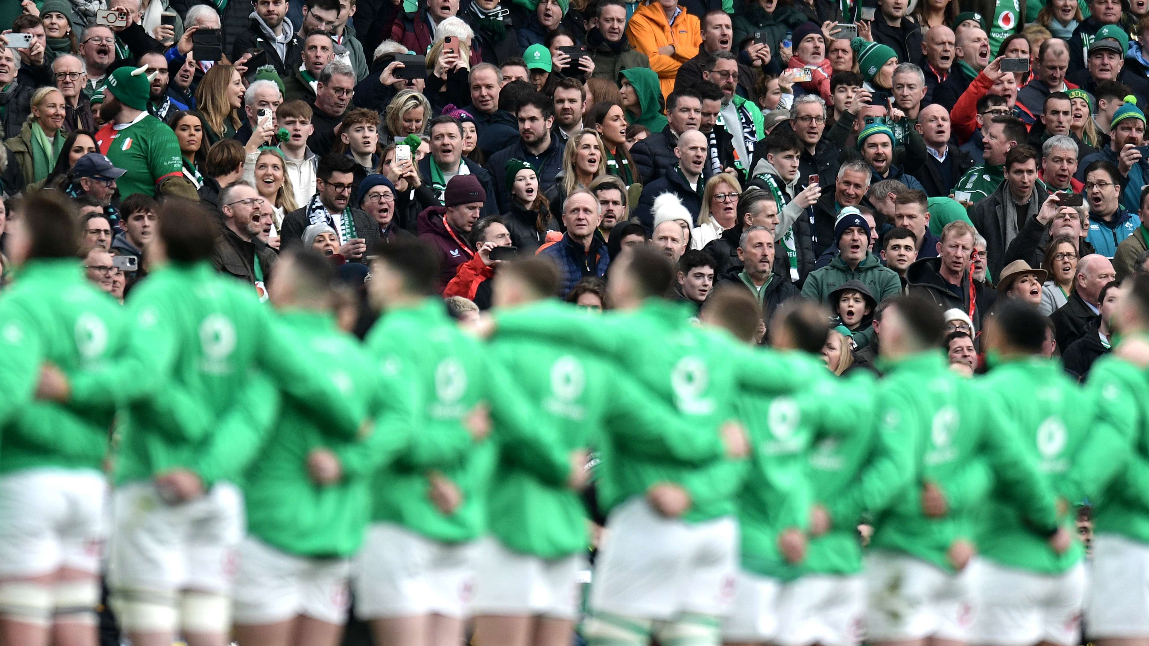 调整战术以 调整战术以