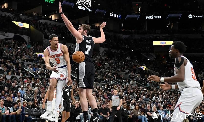 文班亚马31+13统治比赛 尚帕尼三分11中 马刺险胜尼克斯 文班亚马31+13统治比赛 尚帕尼三分11中 马刺险胜尼克斯